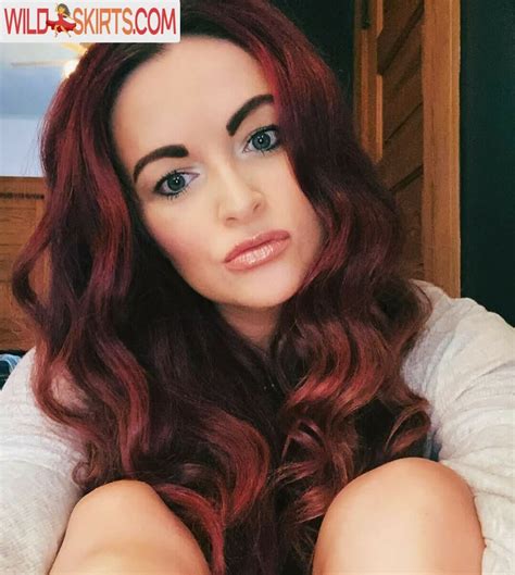 nude maria kanellis|MARIA KANELLIS Nude